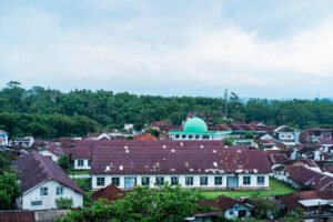 Perbedaan Lintas Budaya Kalimantan Barat